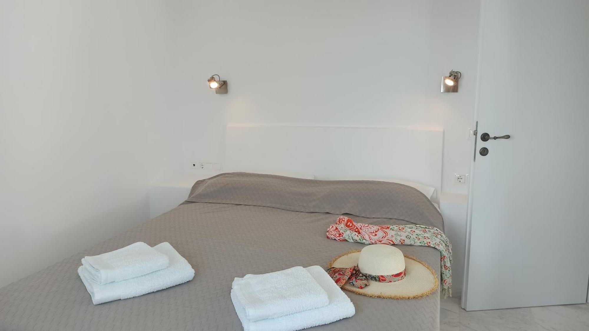 Aegean Dream Apartments Tinos ภายนอก รูปภาพ